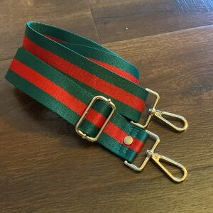 Adjustable Green and Red Strap ❤️💚
